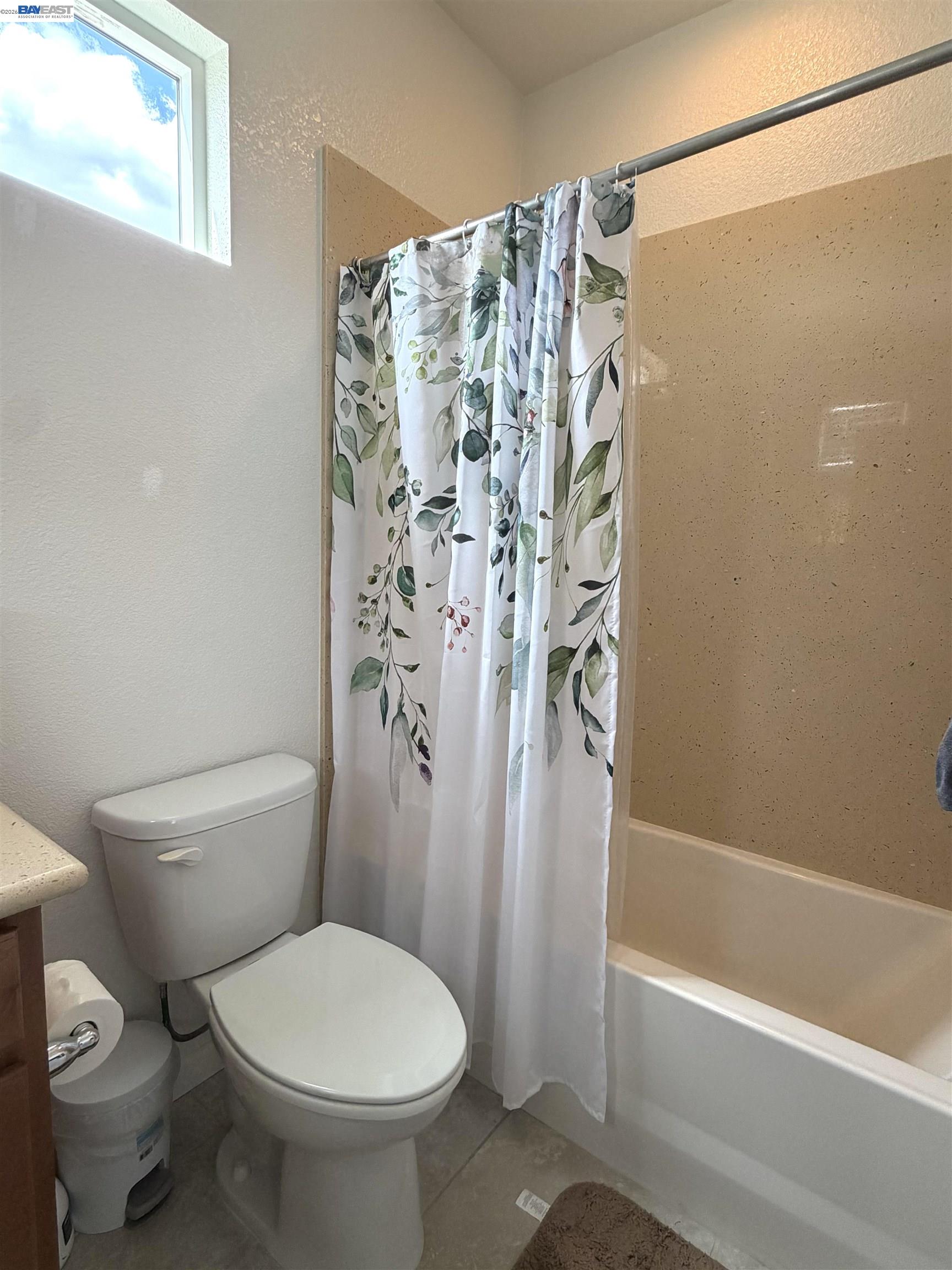 Detail Gallery Image 21 of 27 For 277 W Saint Francis Ave, Mountain House,  CA 95391 - 3 Beds | 3 Baths