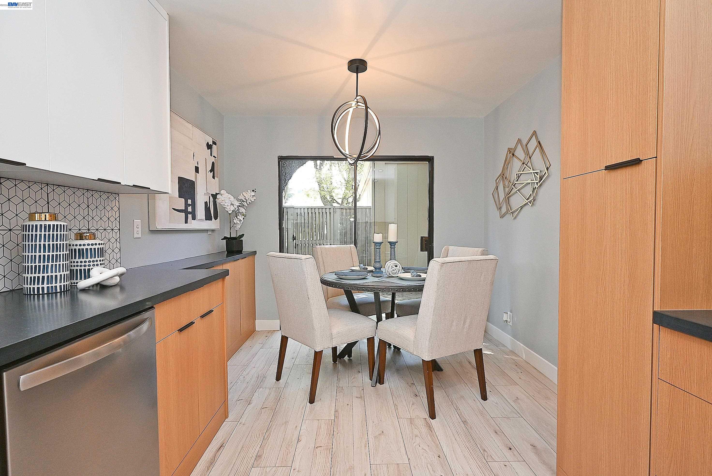 Photo #23: 41127487 Listing: Photo #23