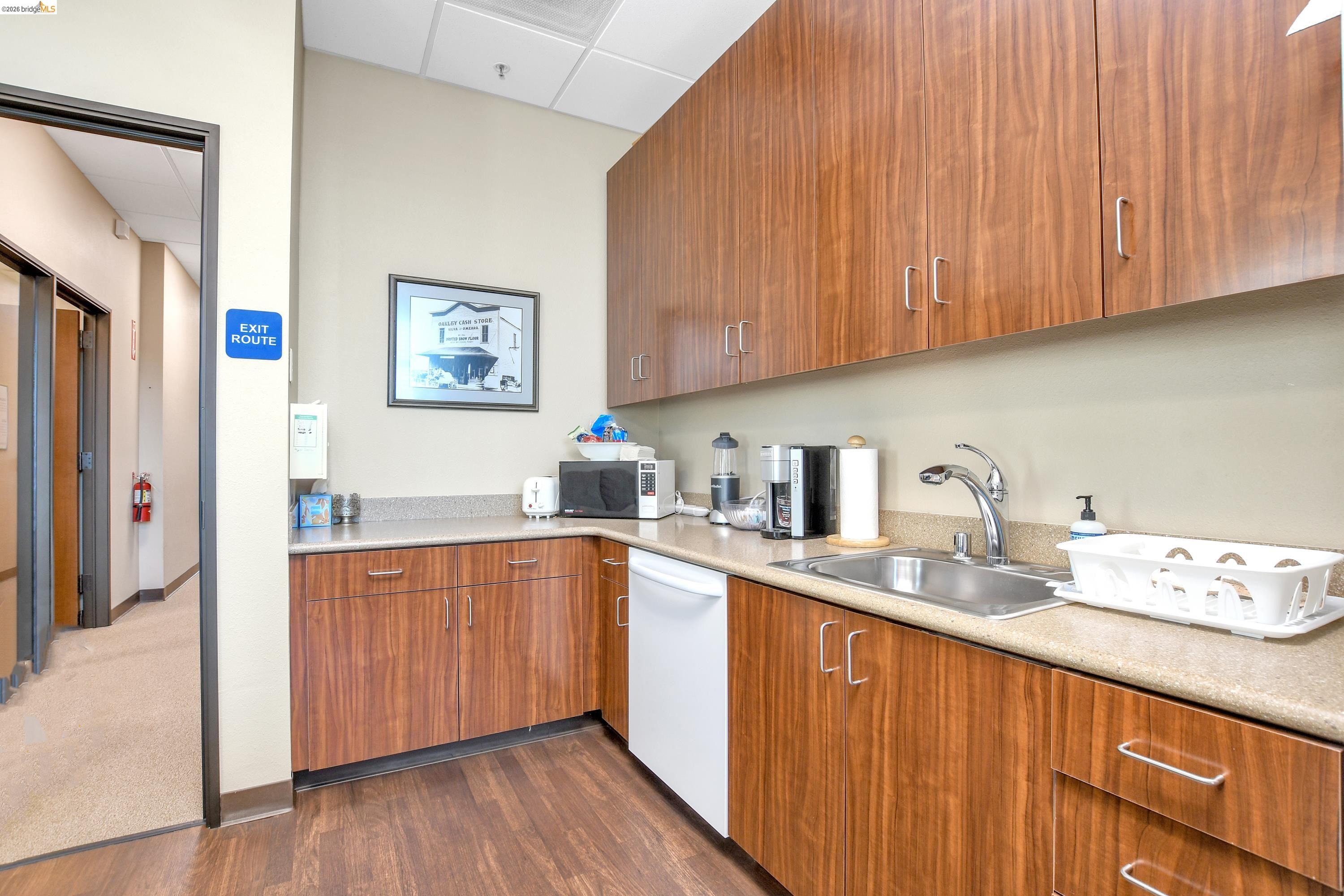 Detail Gallery Image 10 of 10 For 85 Carol Ln, Oakley,  CA 94561 - – Beds | – Baths