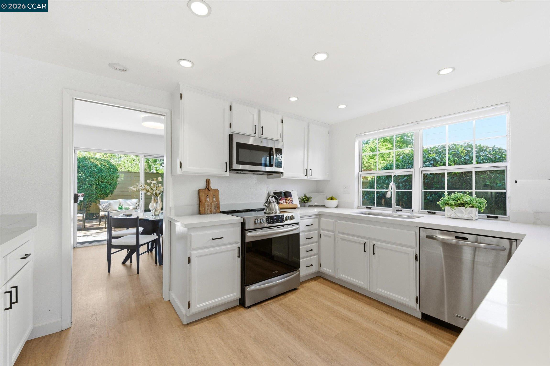 Photo #11: 41127489 Listing: Photo #11