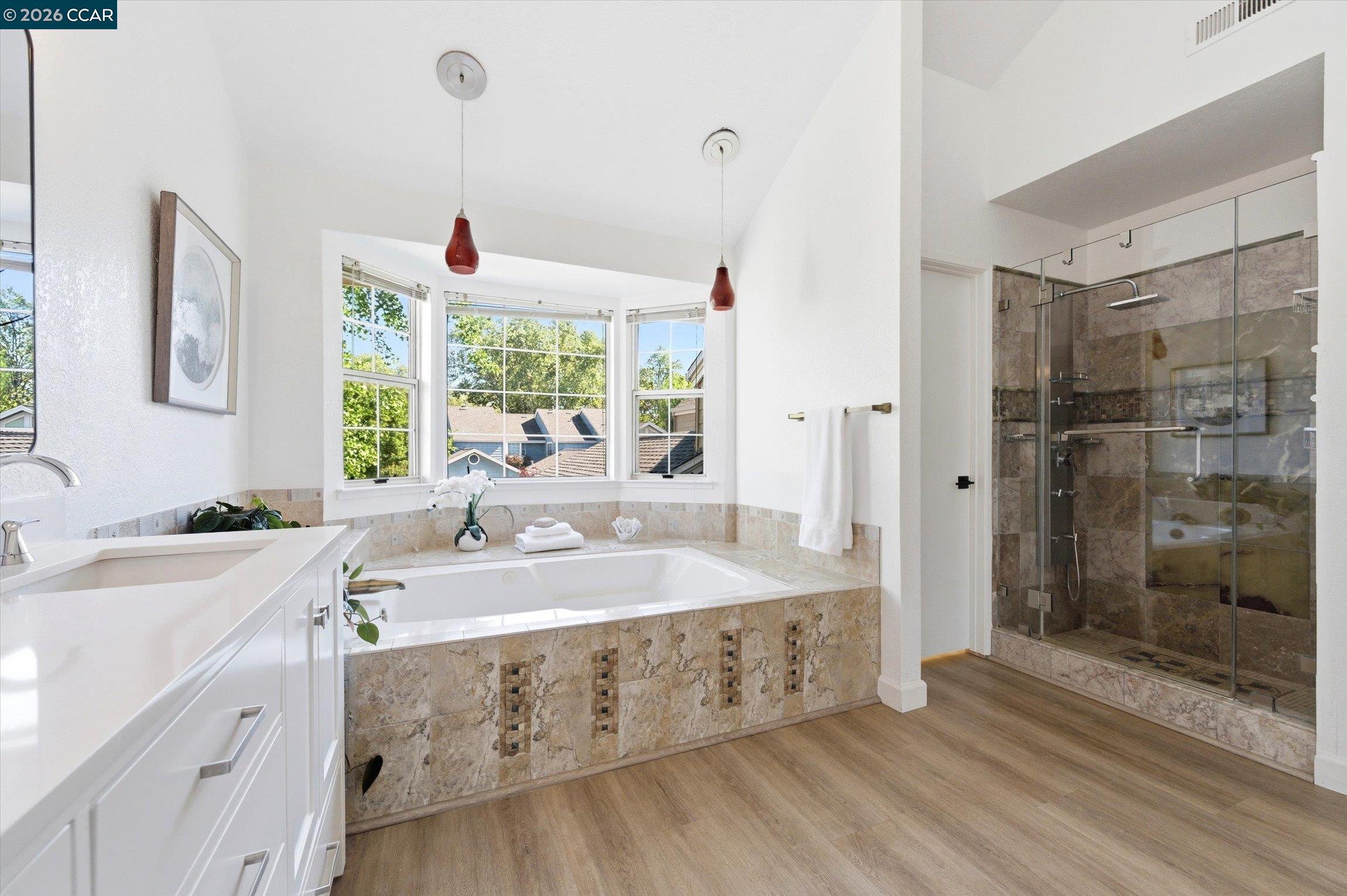 Photo #20: 41127489 Listing: Photo #20