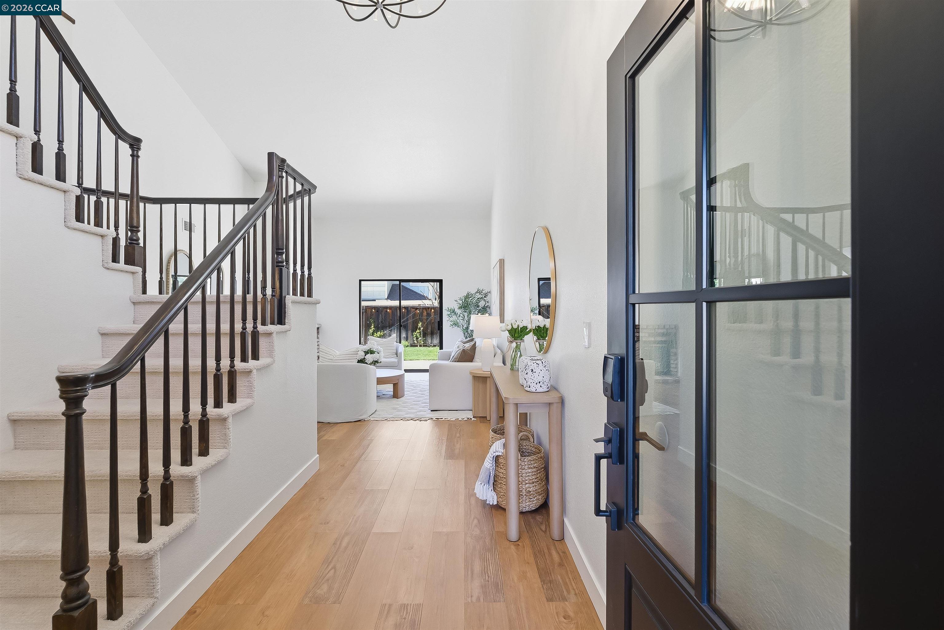 Photo #2: 41127490 Listing: Photo #2