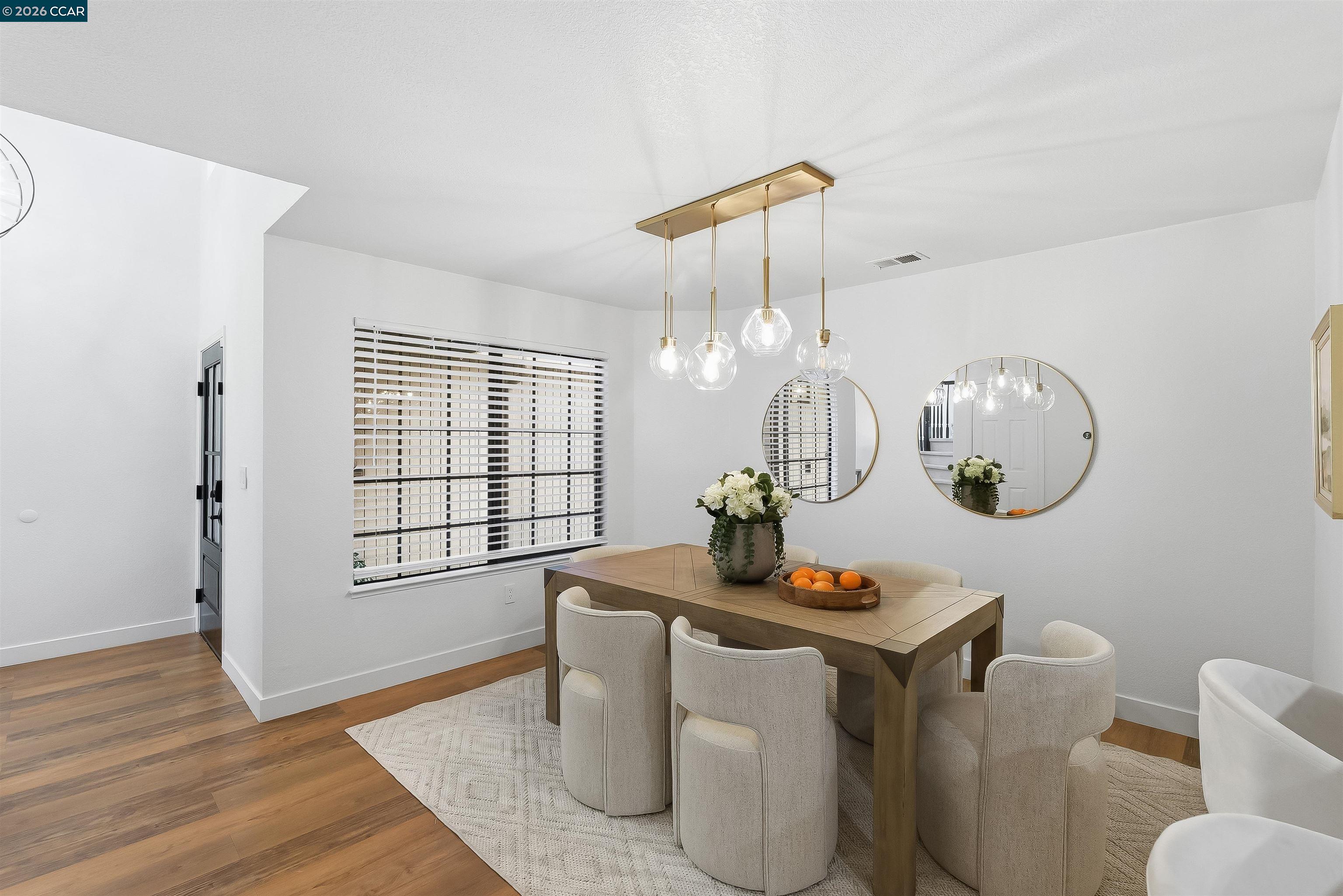 Photo #16: 41127490 Listing: Photo #16