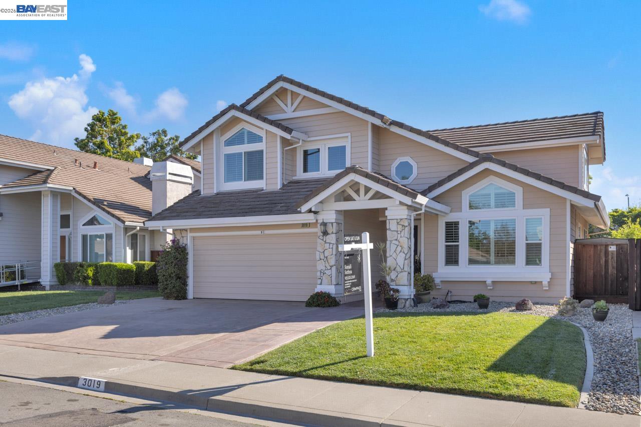 Detail Gallery Image 2 of 45 For 3019 Boardwalk St, Pleasanton,  CA 94588 - 4 Beds | 2/1 Baths