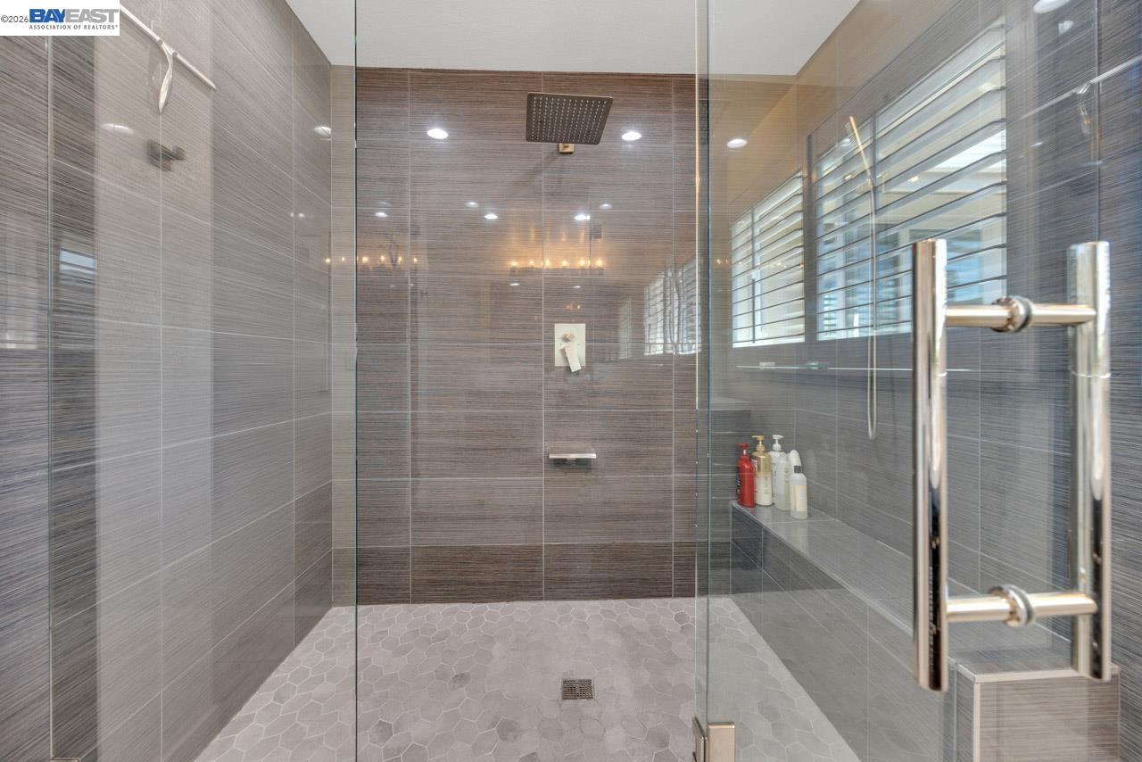 Detail Gallery Image 36 of 45 For 3019 Boardwalk St, Pleasanton,  CA 94588 - 4 Beds | 2/1 Baths