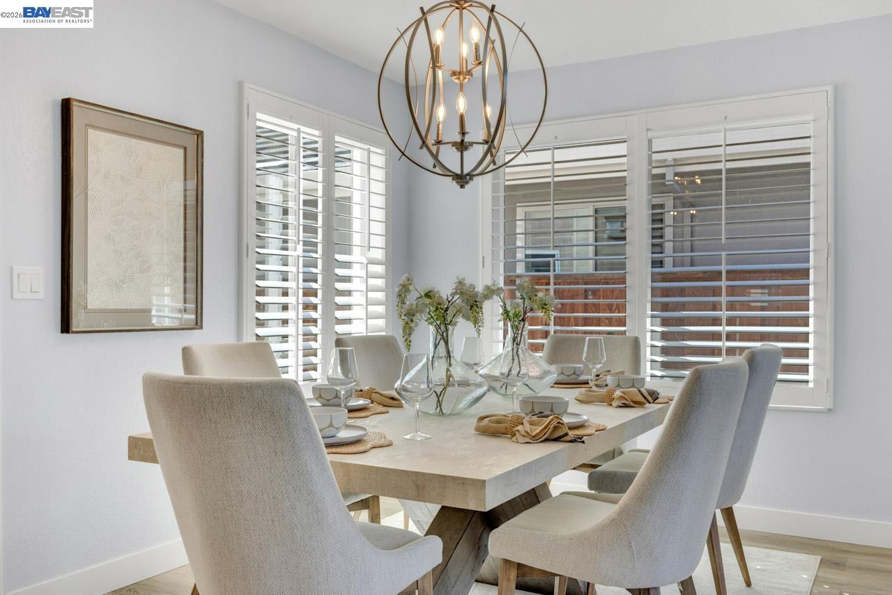 Detail Gallery Image 8 of 45 For 3019 Boardwalk St, Pleasanton,  CA 94588 - 4 Beds | 2/1 Baths