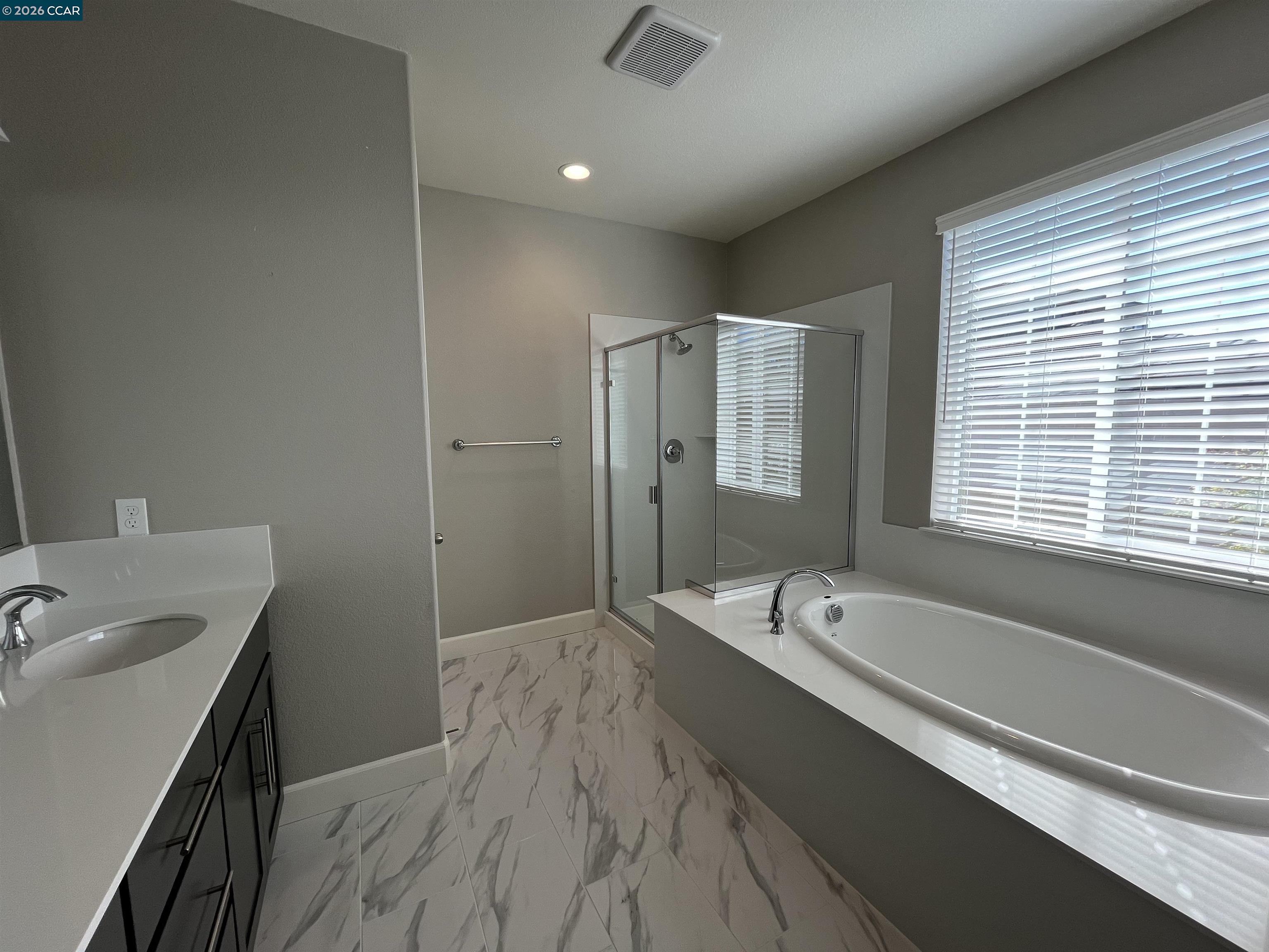 Detail Gallery Image 4 of 6 For 4820 Dolce Court, Fairfield,  CA 94534 - 3 Beds | 2/1 Baths