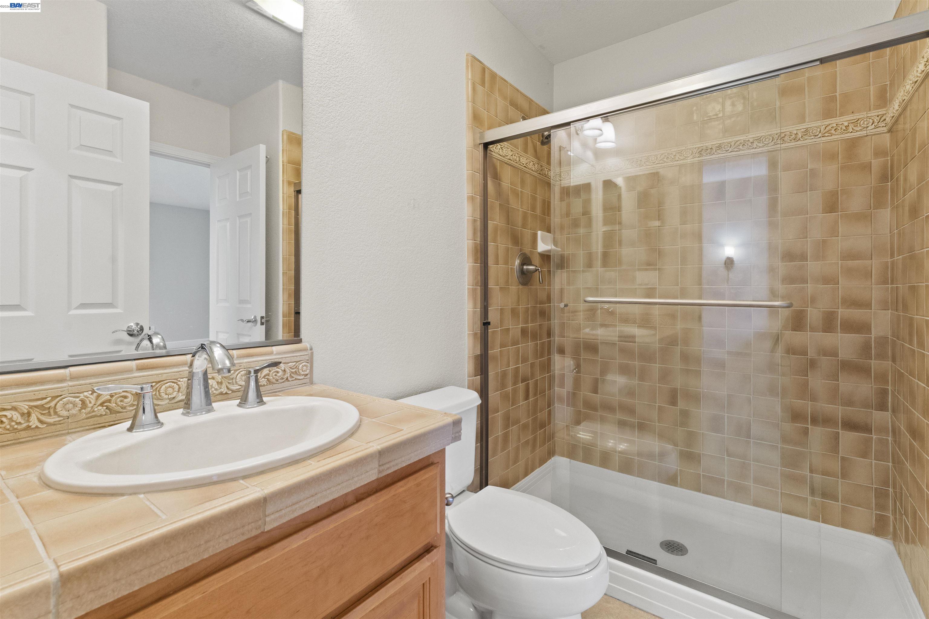 Detail Gallery Image 25 of 58 For 204 Daylily Ln, Patterson,  CA 95363 - 6 Beds | 3 Baths