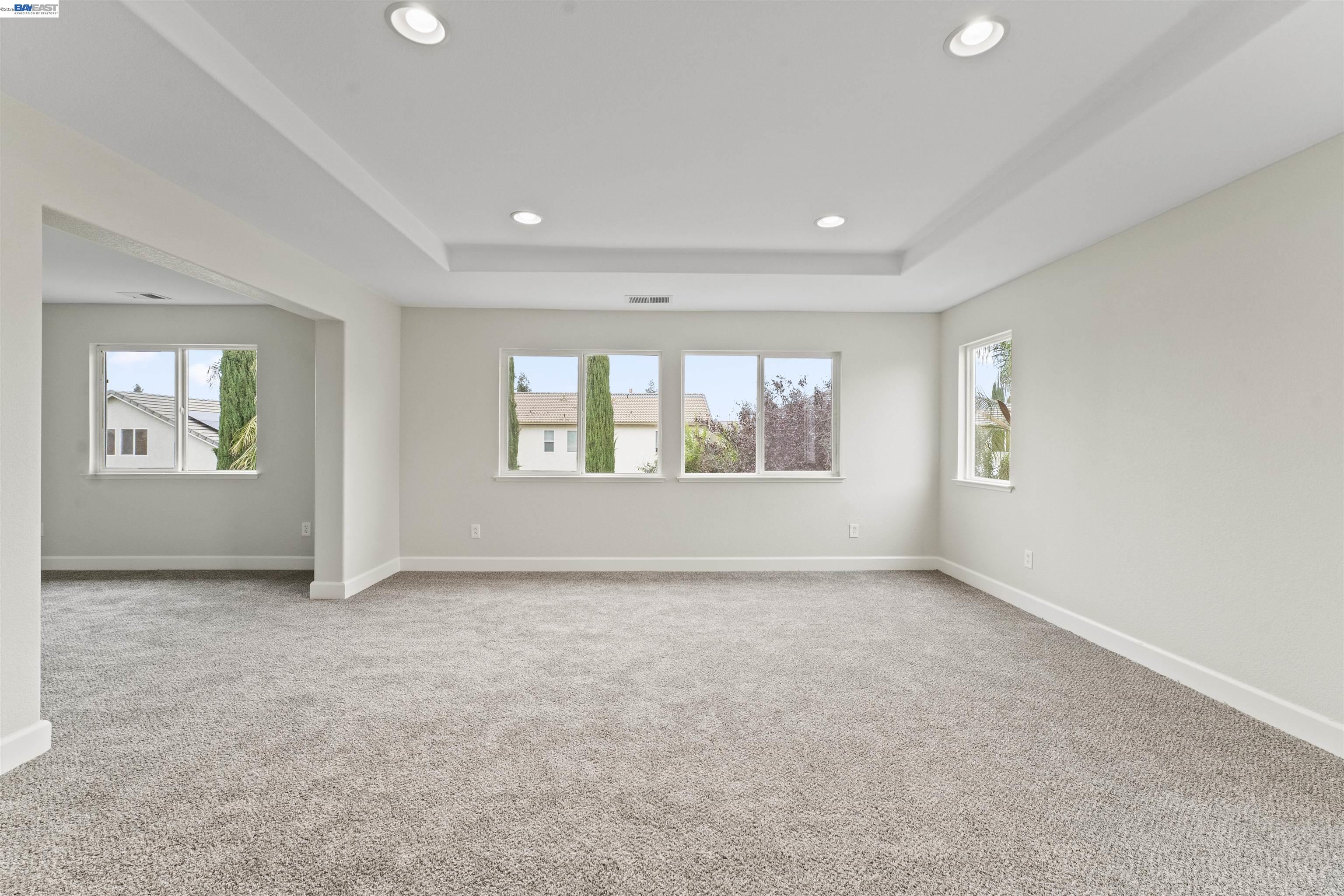 Detail Gallery Image 34 of 58 For 204 Daylily Ln, Patterson,  CA 95363 - 6 Beds | 3 Baths