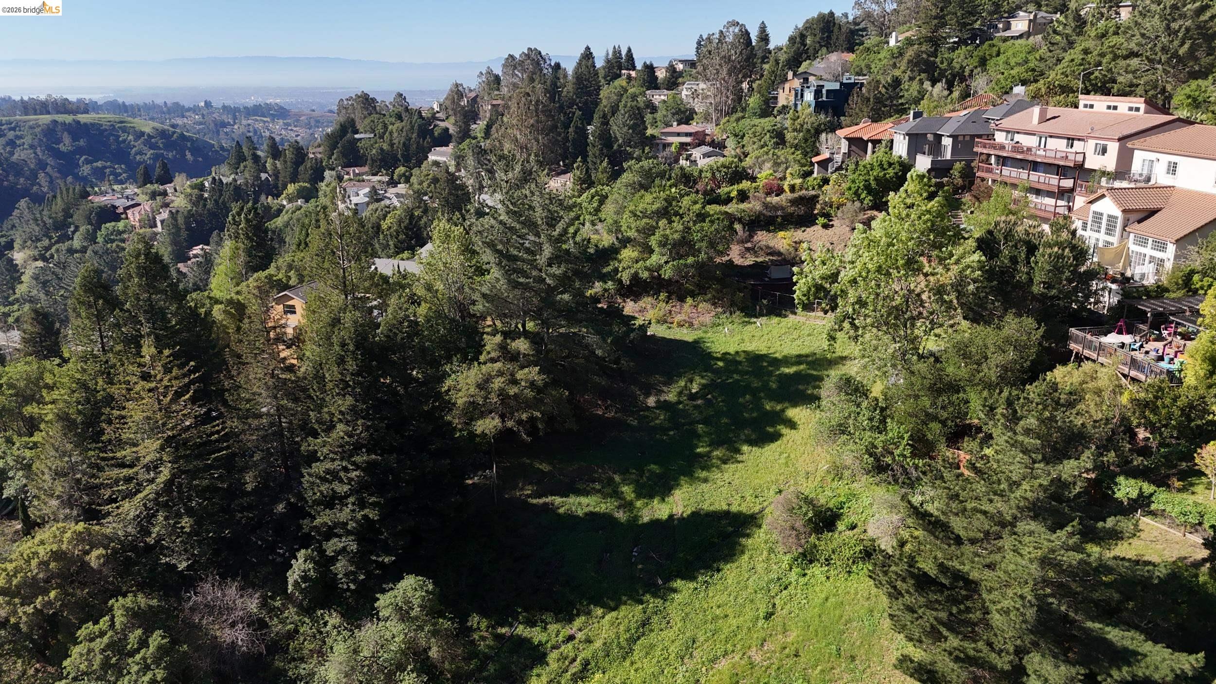 Detail Gallery Image 6 of 6 For 7137 Buckingham Blvd., Berkeley,  CA 94705 - – Beds | – Baths