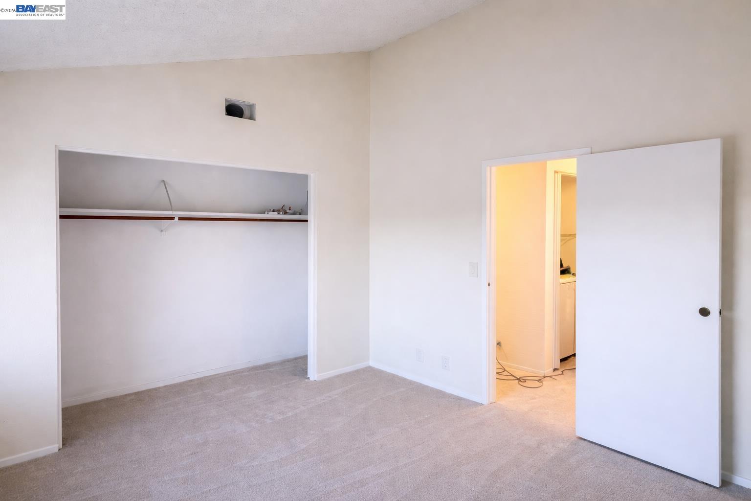 Detail Gallery Image 10 of 13 For 260 W Dunne Ave #34,  Morgan Hill,  CA 95037 - 2 Beds | 1/1 Baths