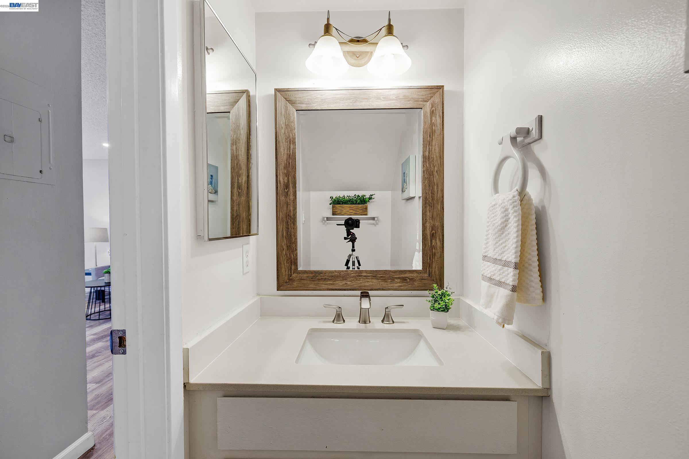 Photo #12: 41127502 Listing: Photo #12