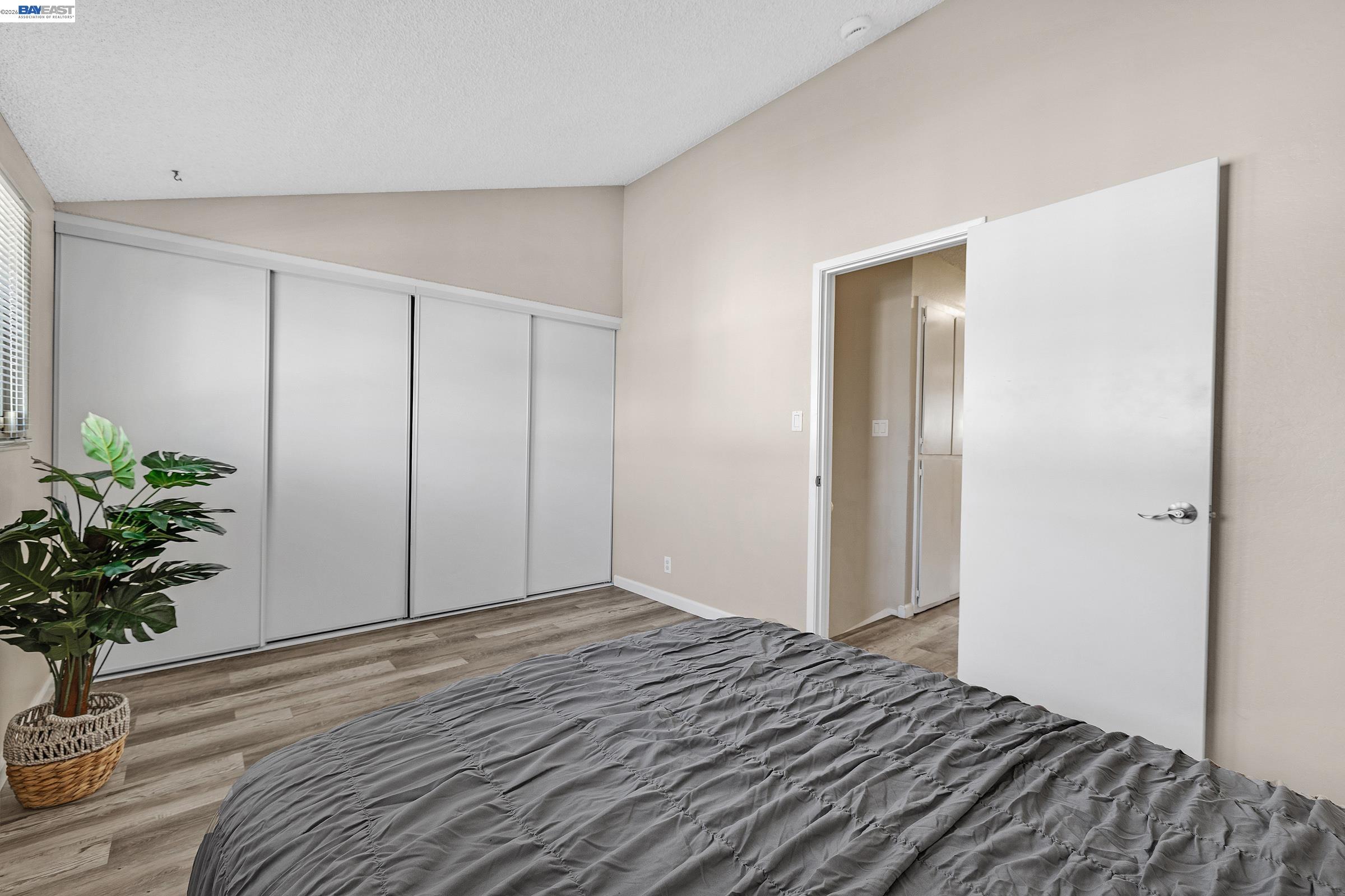 Photo #23: 41127502 Listing: Photo #23