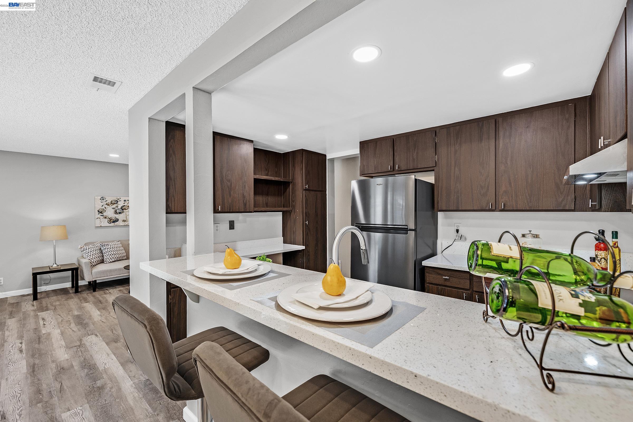 Photo #7: 41127502 Listing: Photo #7