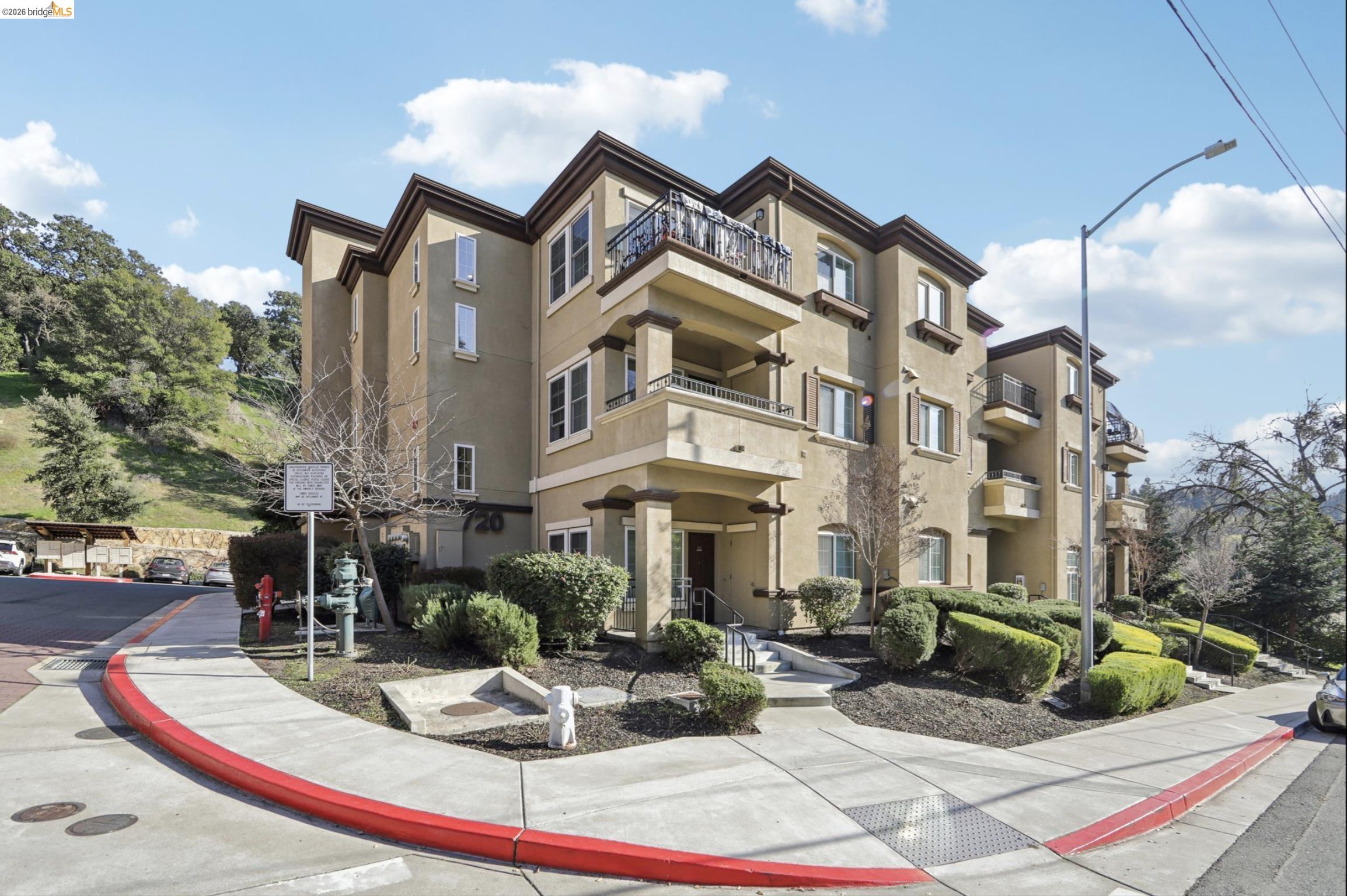 Photo #1: 41127504 Listing: Photo #1