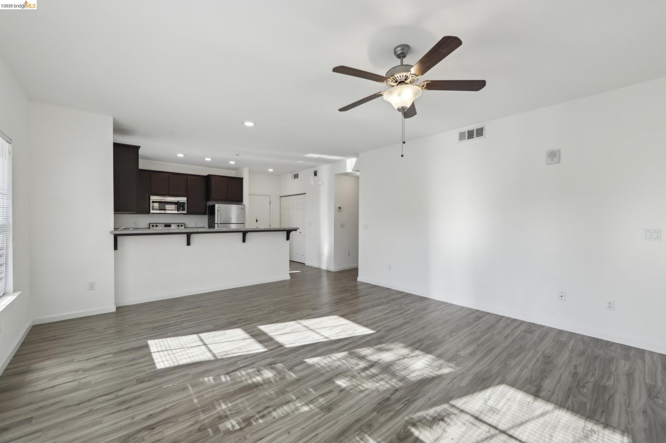 Photo #11: 41127504 Listing: Photo #11