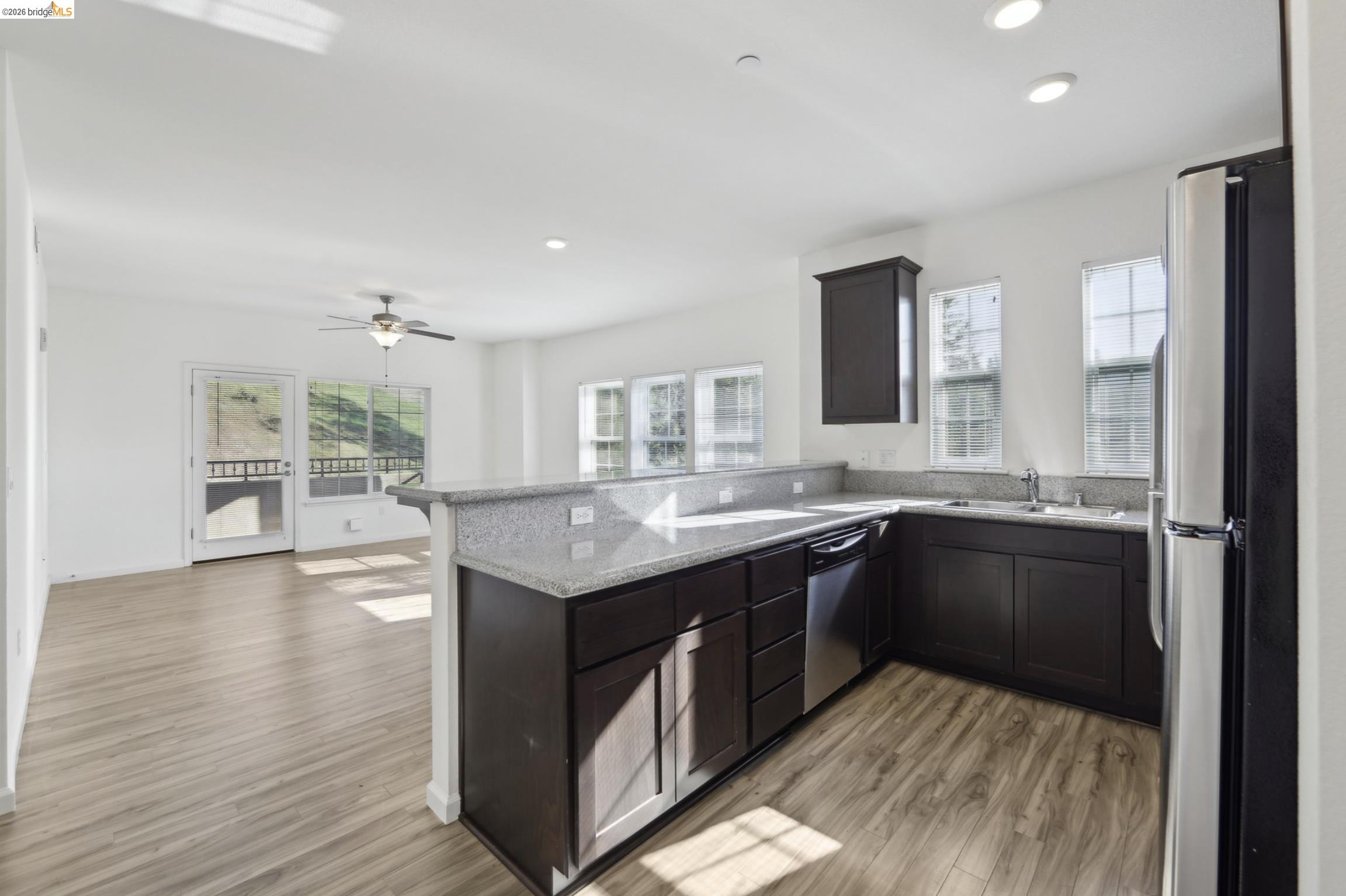 Photo #15: 41127504 Listing: Photo #15