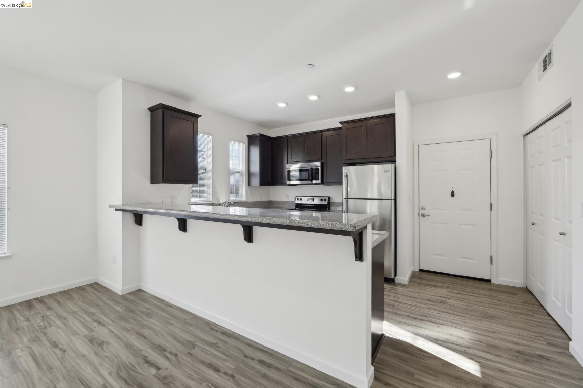 Photo #16: 41127504 Listing: Photo #16