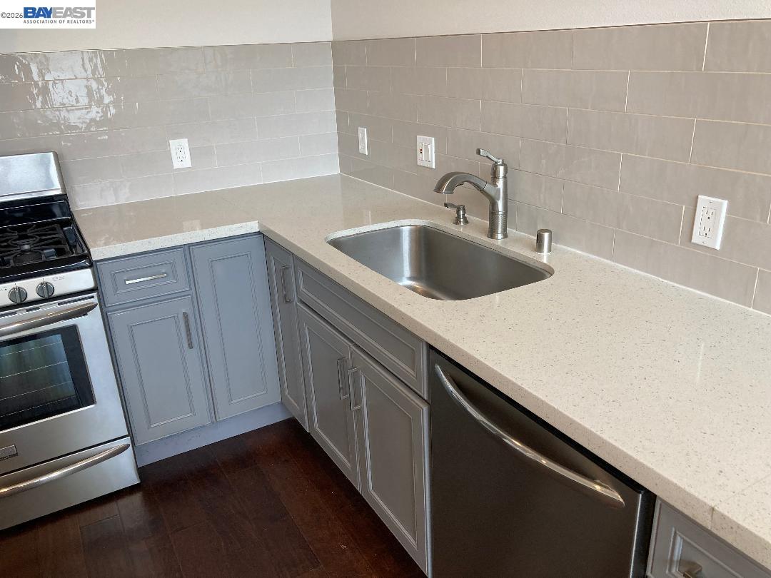 Photo #9: 41127505 Listing: Photo #9