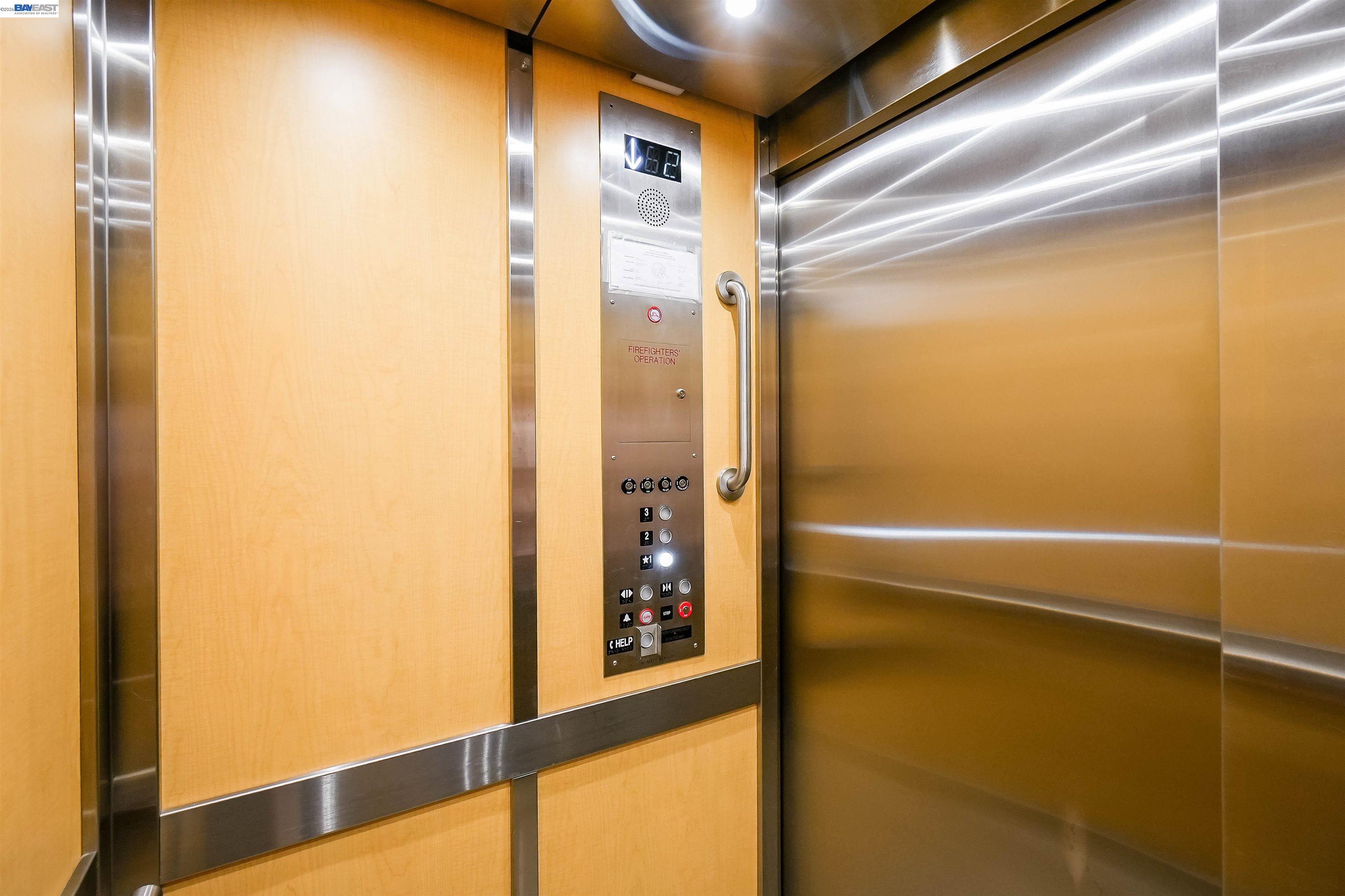 Detail Gallery Image 5 of 30 For 1305 1305 Boulevard Way #306,  Walnut Creek,  CA 94595 - 2 Beds | 2 Baths