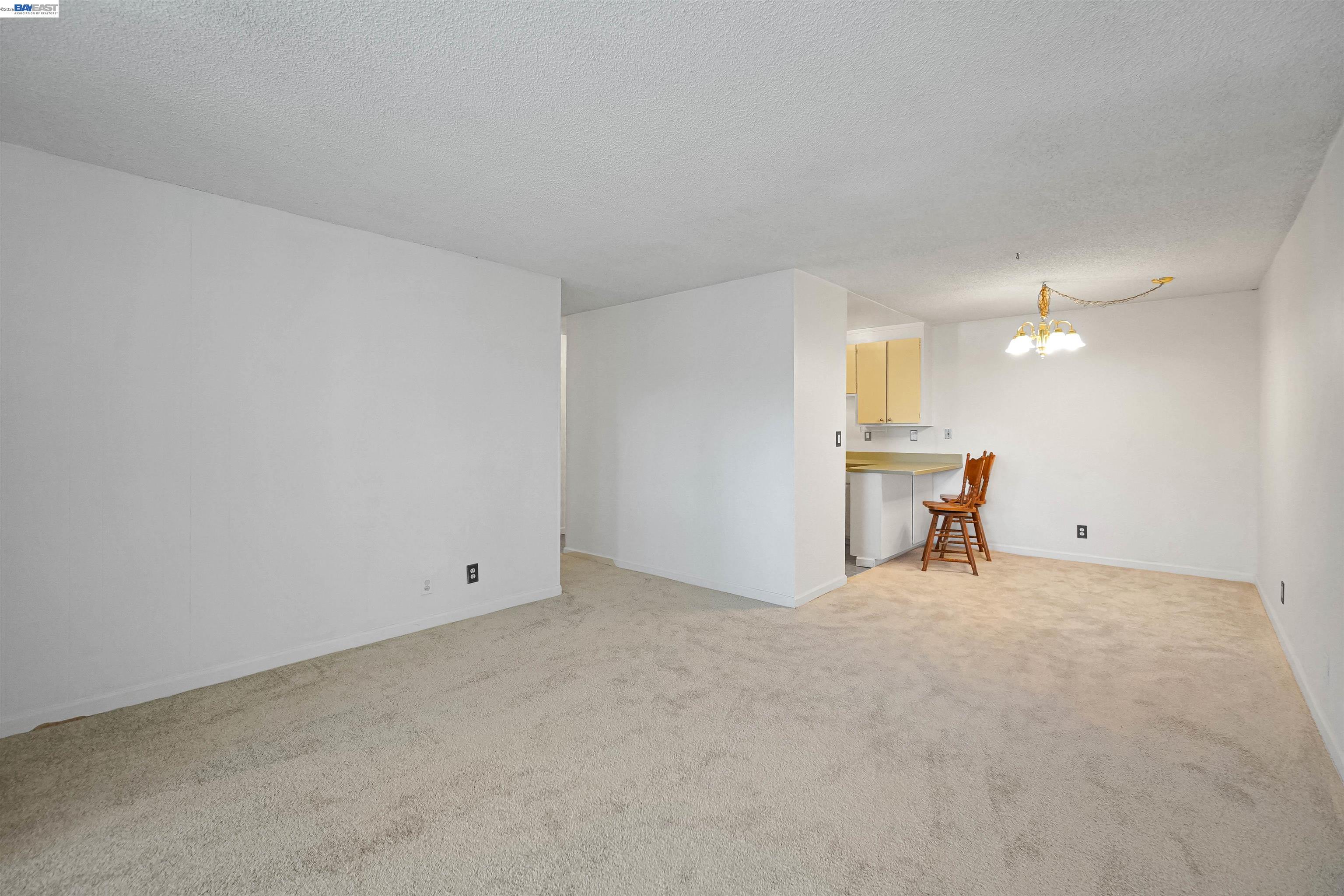 Detail Gallery Image 9 of 30 For 1305 1305 Boulevard Way #306,  Walnut Creek,  CA 94595 - 2 Beds | 2 Baths