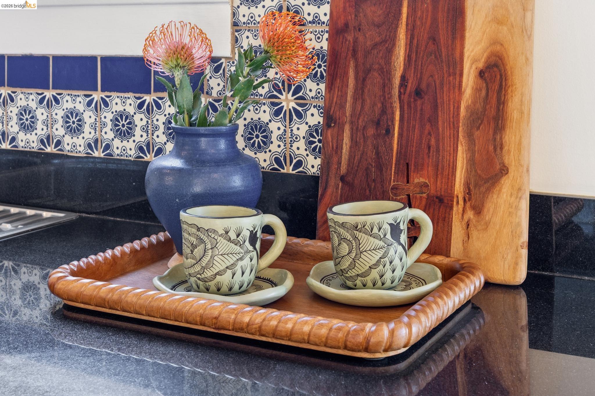 Detail Gallery Image 17 of 57 For 1136 Marin Ave, Albany,  CA 94706 - 3 Beds | 2 Baths