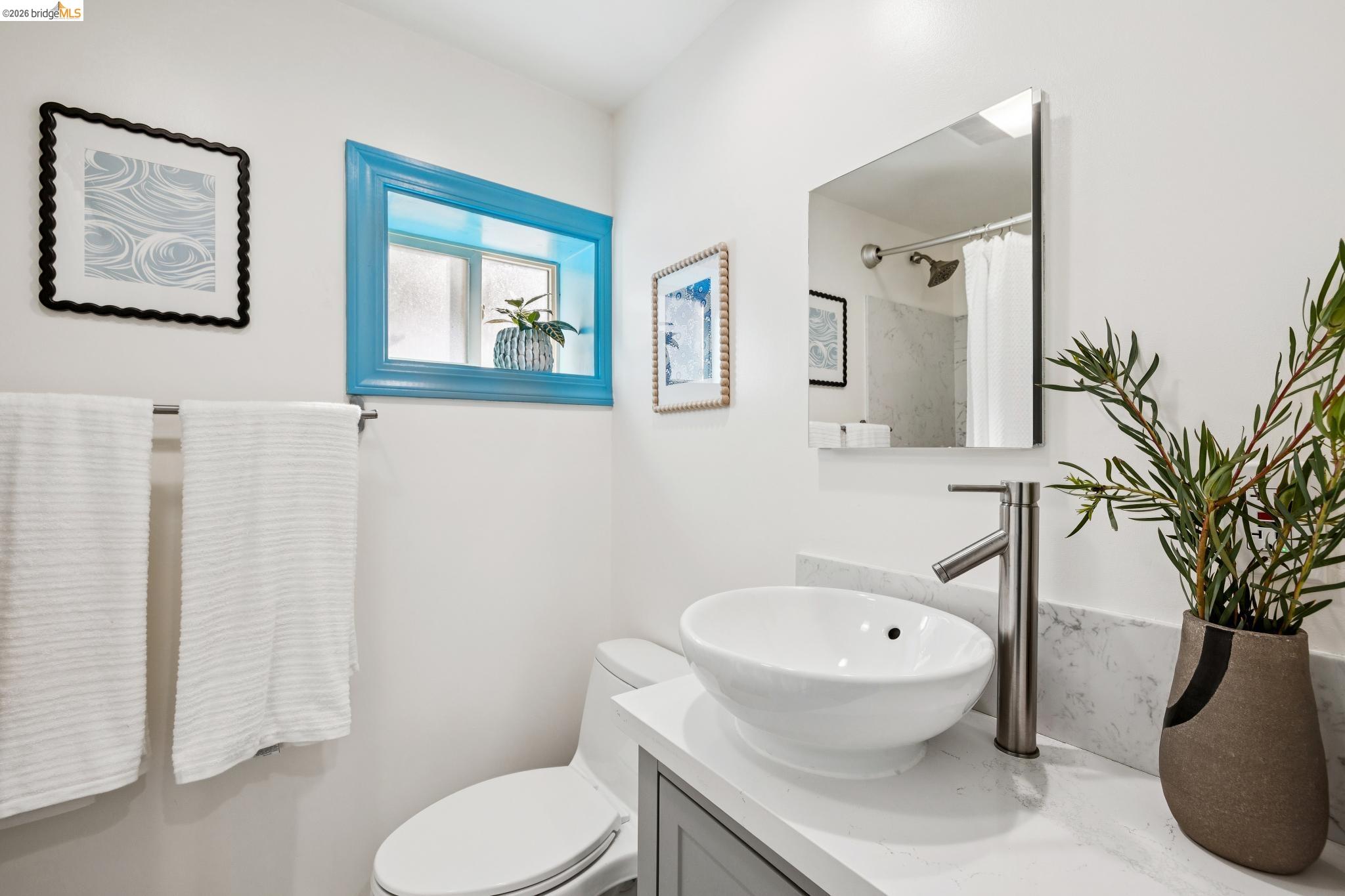 Detail Gallery Image 44 of 57 For 1136 Marin Ave, Albany,  CA 94706 - 3 Beds | 2 Baths