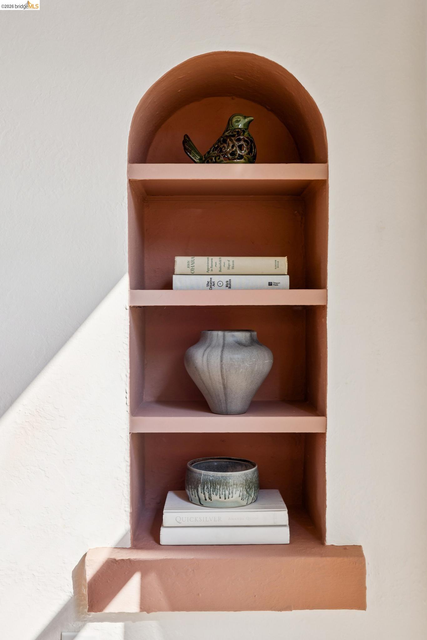 Detail Gallery Image 8 of 57 For 1136 Marin Ave, Albany,  CA 94706 - 3 Beds | 2 Baths