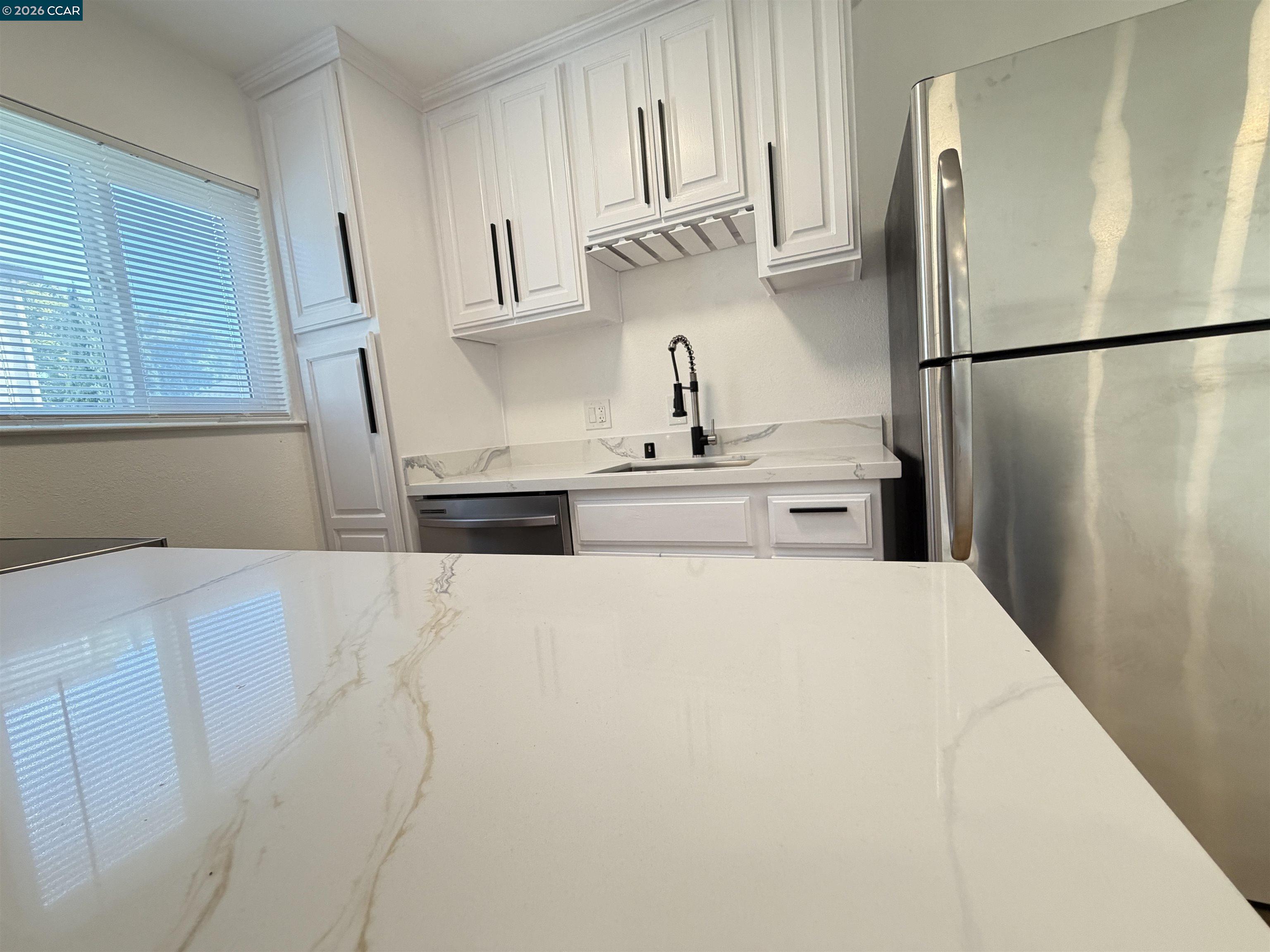 Detail Gallery Image 13 of 42 For 10 Moss Ave #15,  Oakland,  CA 94610 - 1 Beds | 1 Baths