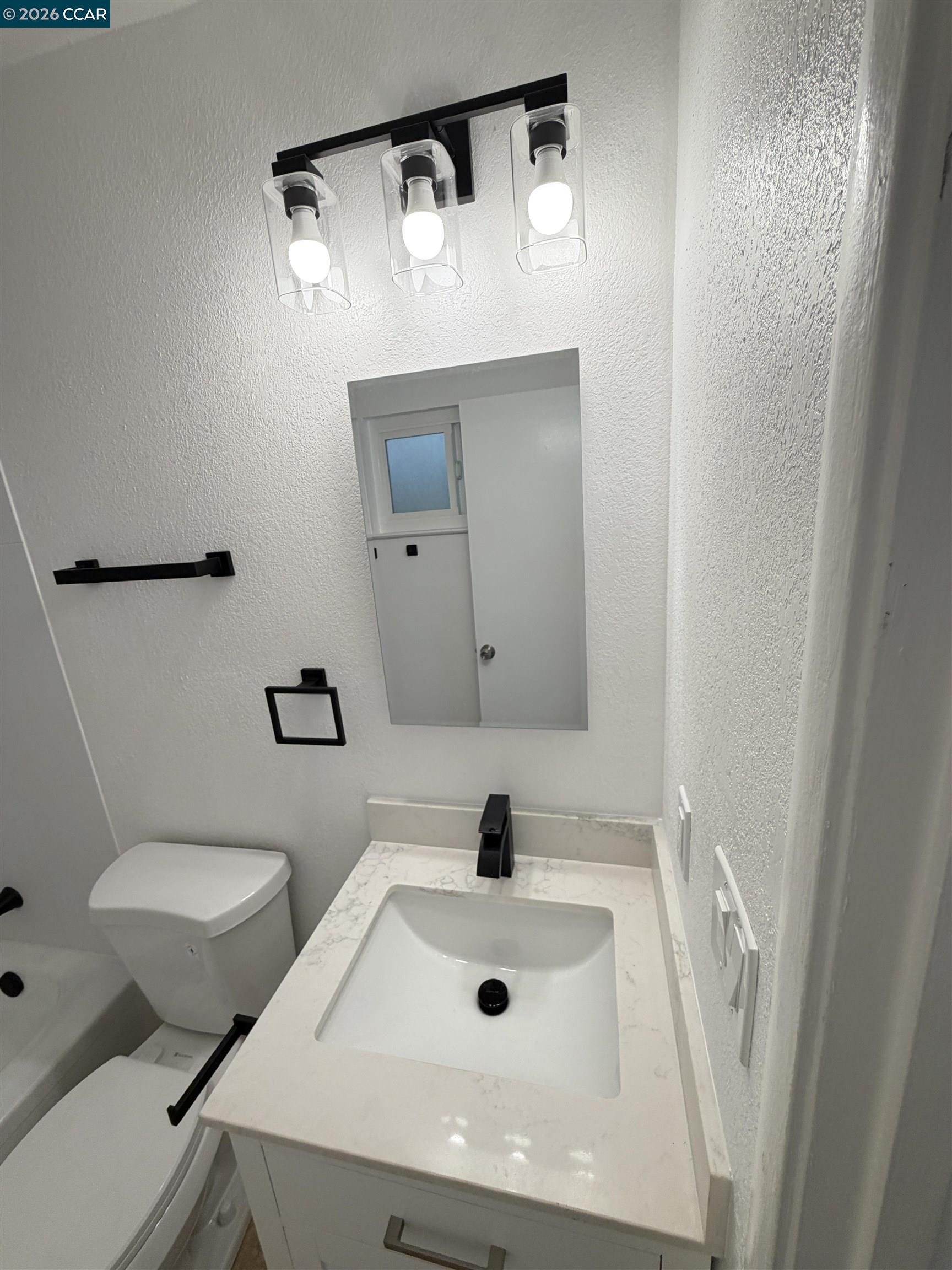 Photo #25: 41127512 Listing: Photo #25