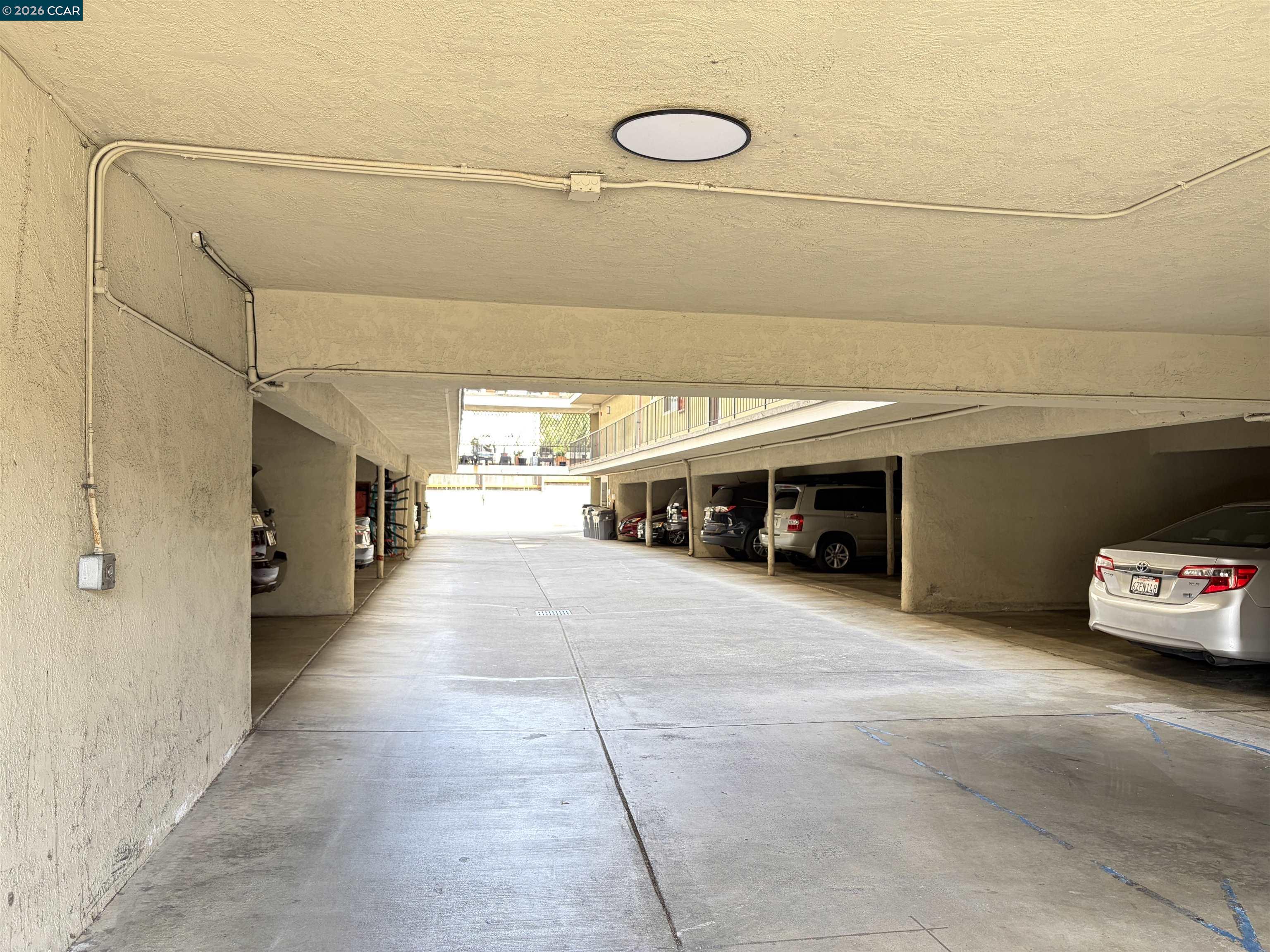 Detail Gallery Image 38 of 42 For 10 Moss Ave #15,  Oakland,  CA 94610 - 1 Beds | 1 Baths