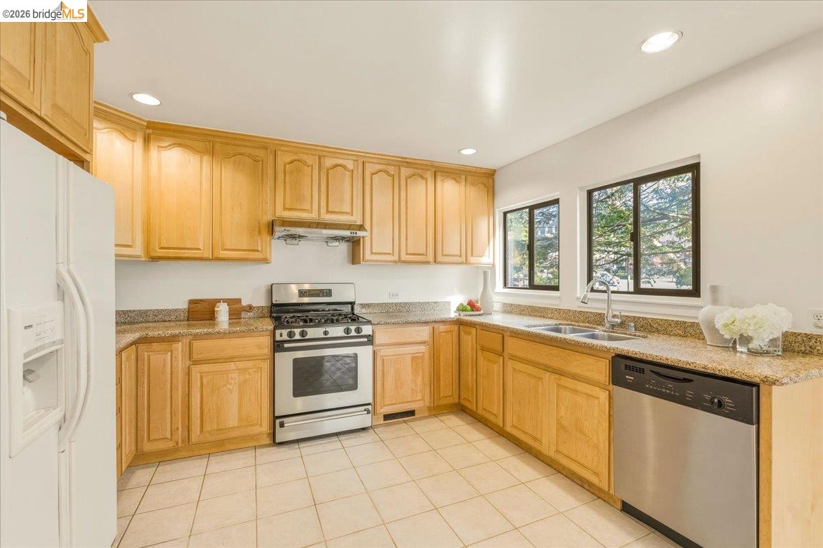 Photo #11: 41127513 Listing: Photo #11