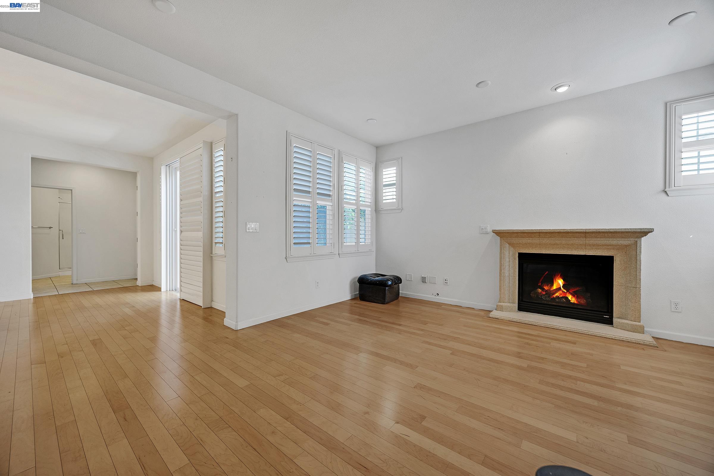 Detail Gallery Image 20 of 33 For 156 W Moraga St, Mountain House,  CA 95391-1183 - 3 Beds | 3 Baths