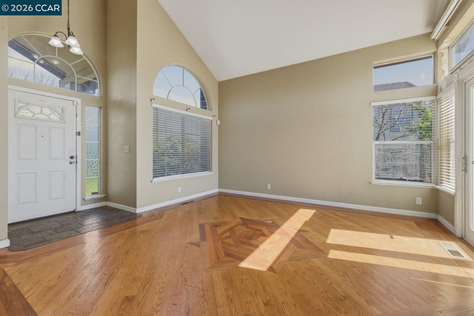 Detail Gallery Image 7 of 53 For 4172 Amargosa Dr, Antioch,  CA 94531 - 3 Beds | 2/1 Baths