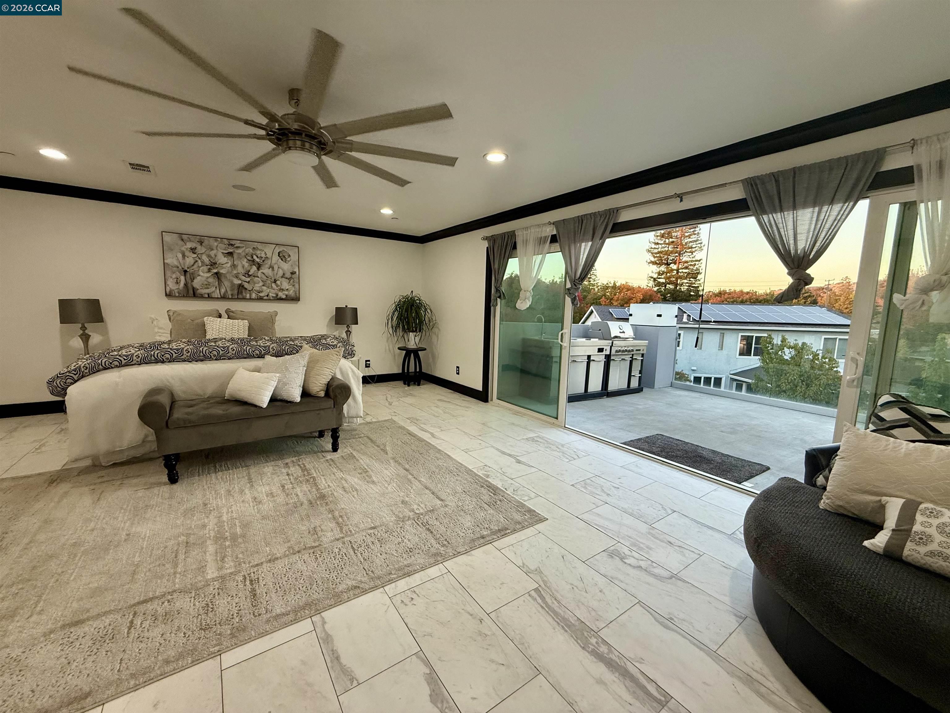 Detail Gallery Image 8 of 23 For 3318 Ellesmere Court, Walnut Creek,  CA 94598-3507 - 4 Beds | 4/1 Baths