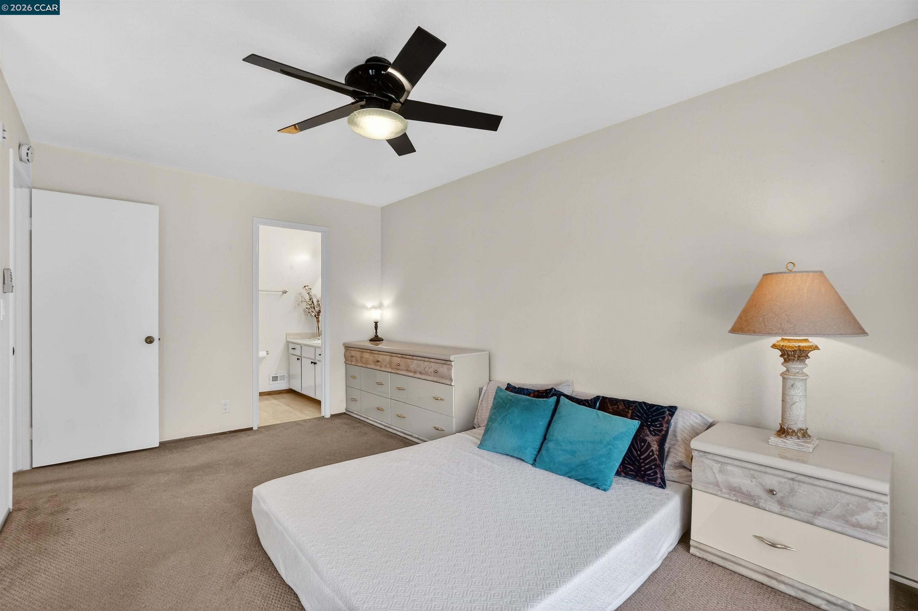 Photo #27: 41127517 Listing: Photo #27