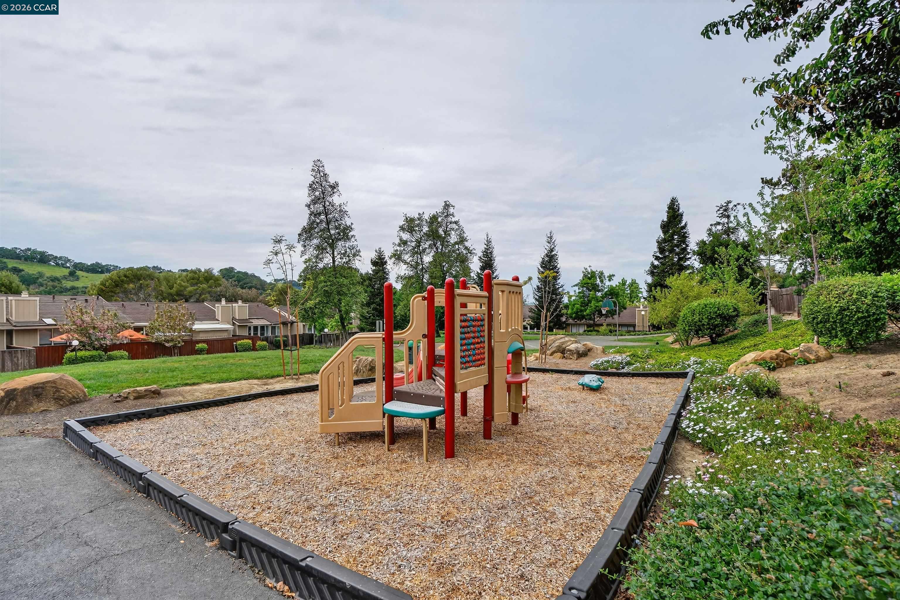 Photo #44: 41127517 Listing: Photo #44