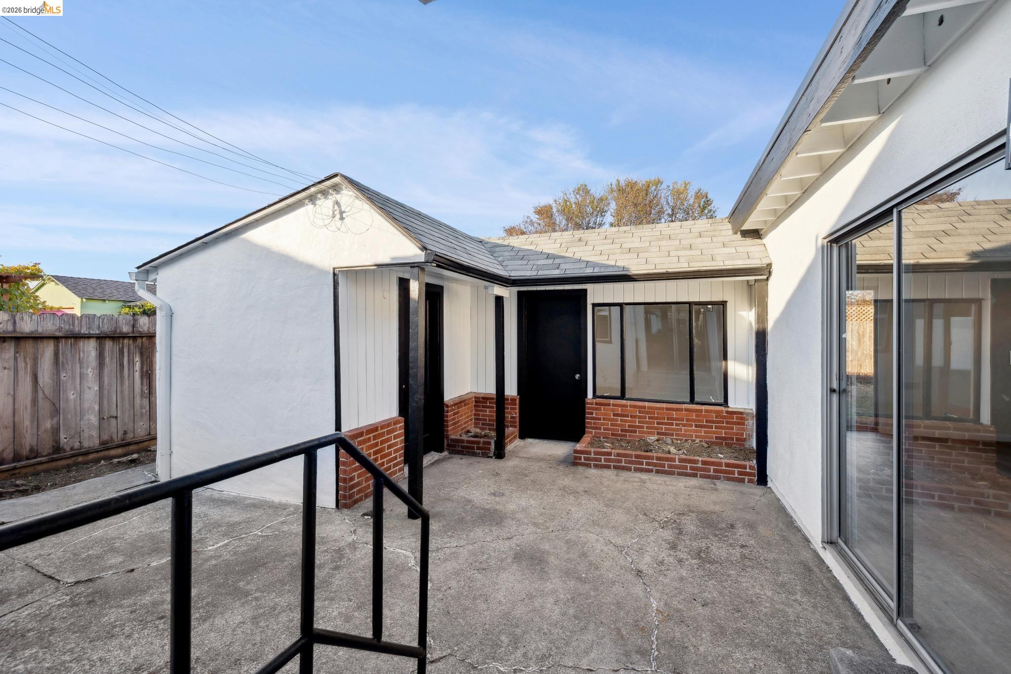 Detail Gallery Image 34 of 50 For 1921 Coalinga Ave, Richmond,  CA 94801 - 3 Beds | 2 Baths