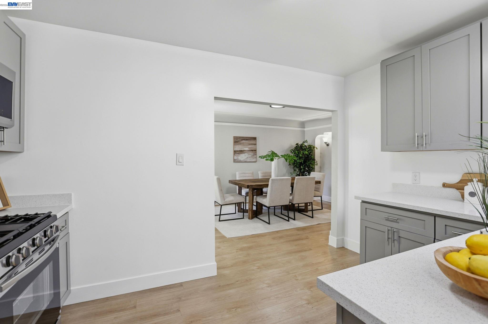 Detail Gallery Image 10 of 30 For 146 Winchester St, Daly City,  CA 94014 - 2 Beds | 1/1 Baths