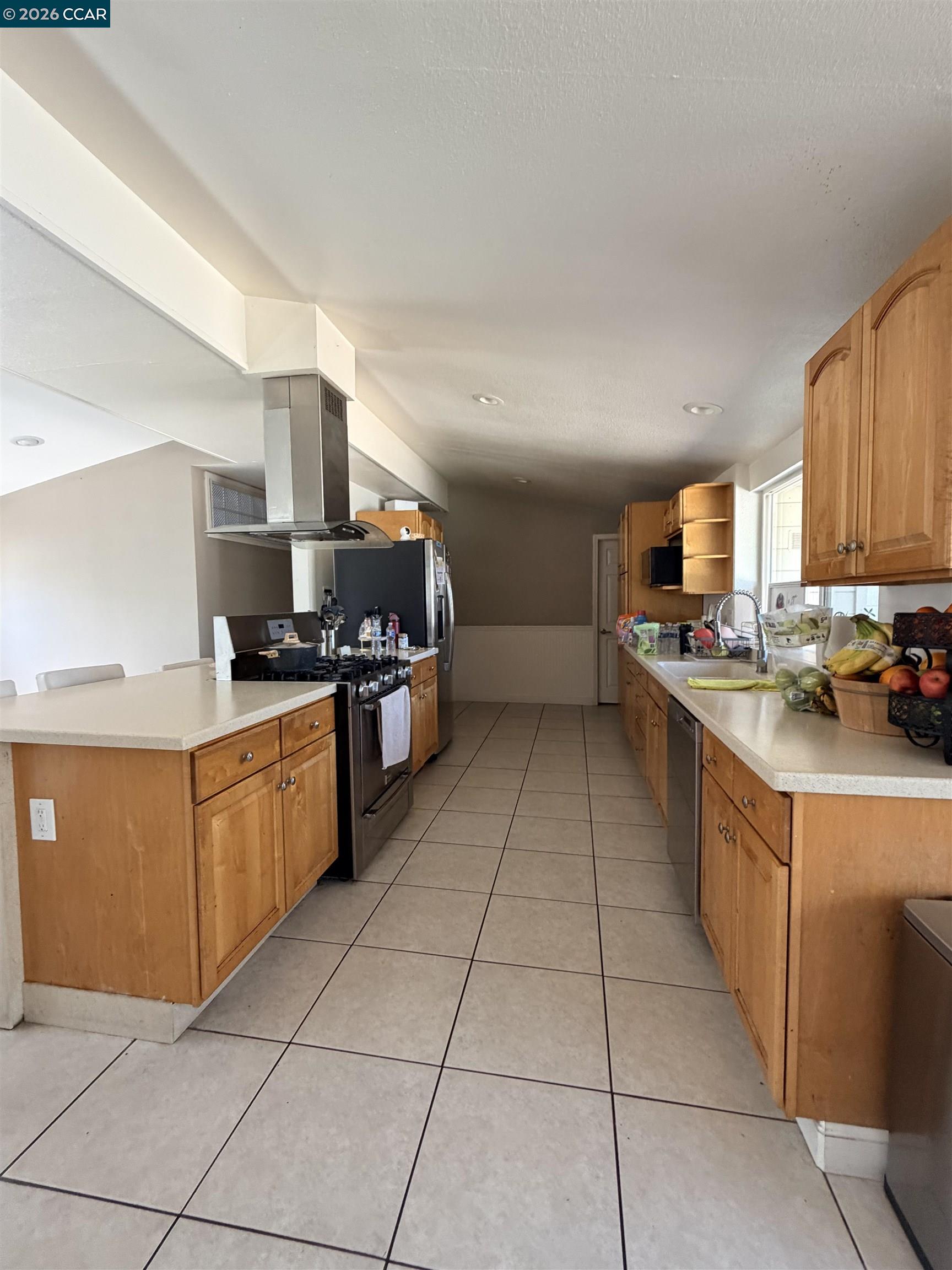 Detail Gallery Image 3 of 3 For 3355 Bennett Way, Concord,  CA 94519 - 5 Beds | 3 Baths