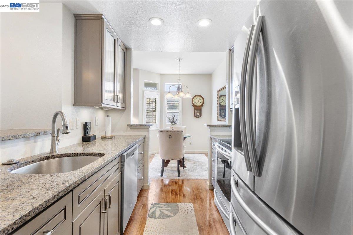 Photo #6: 41127529 Listing: Photo #6