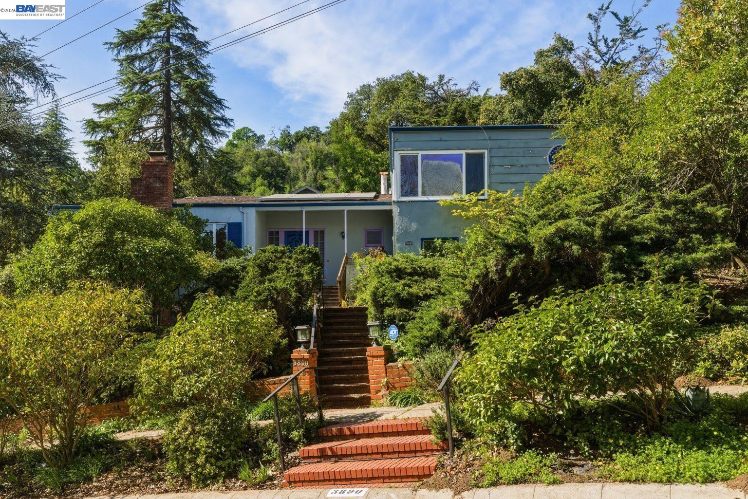 Homes For Sale in Martinez, CA