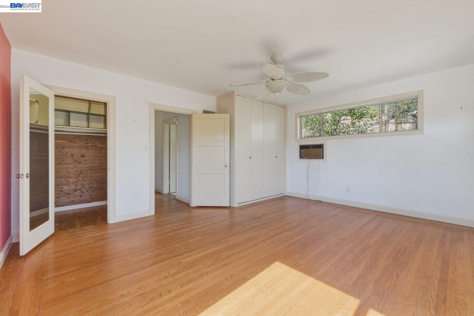 Detail Gallery Image 20 of 44 For 3890 Serrano St, Martinez,  CA 94553 - 3 Beds | 2/1 Baths