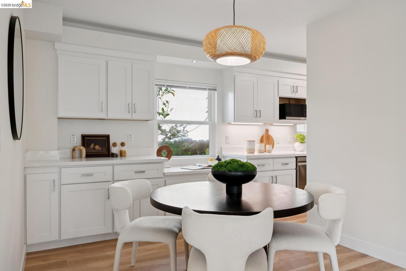 Detail Gallery Image 15 of 34 For 145 Ramona Ave, El Cerrito,  CA 94530 - 3 Beds | 3/1 Baths