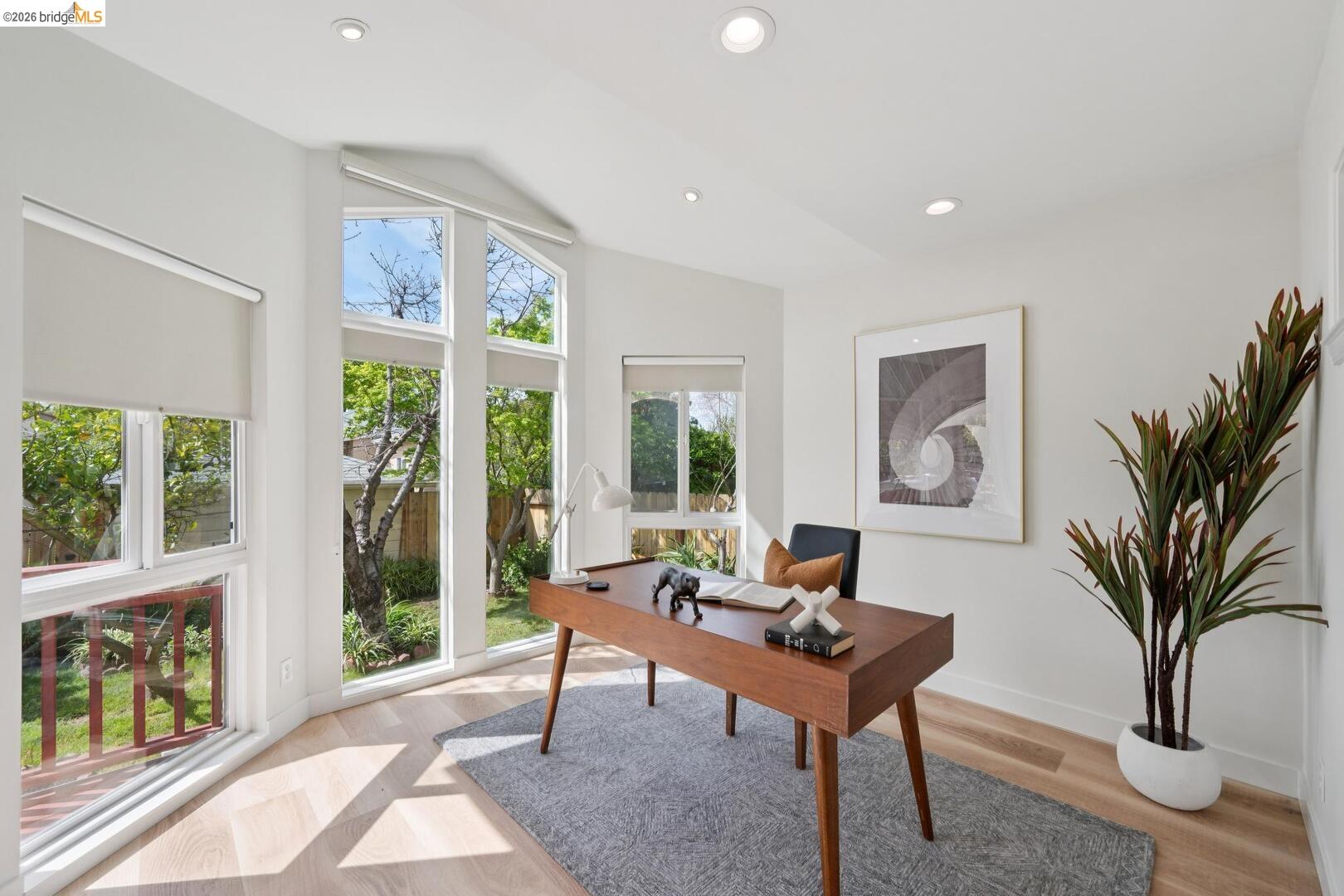 Detail Gallery Image 19 of 34 For 145 Ramona Ave, El Cerrito,  CA 94530 - 3 Beds | 3/1 Baths