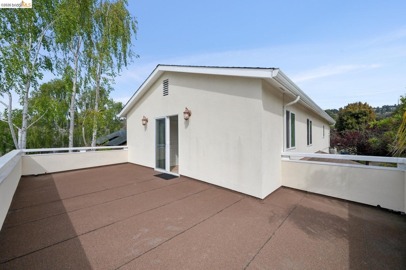 Detail Gallery Image 30 of 34 For 145 Ramona Ave, El Cerrito,  CA 94530 - 3 Beds | 3/1 Baths