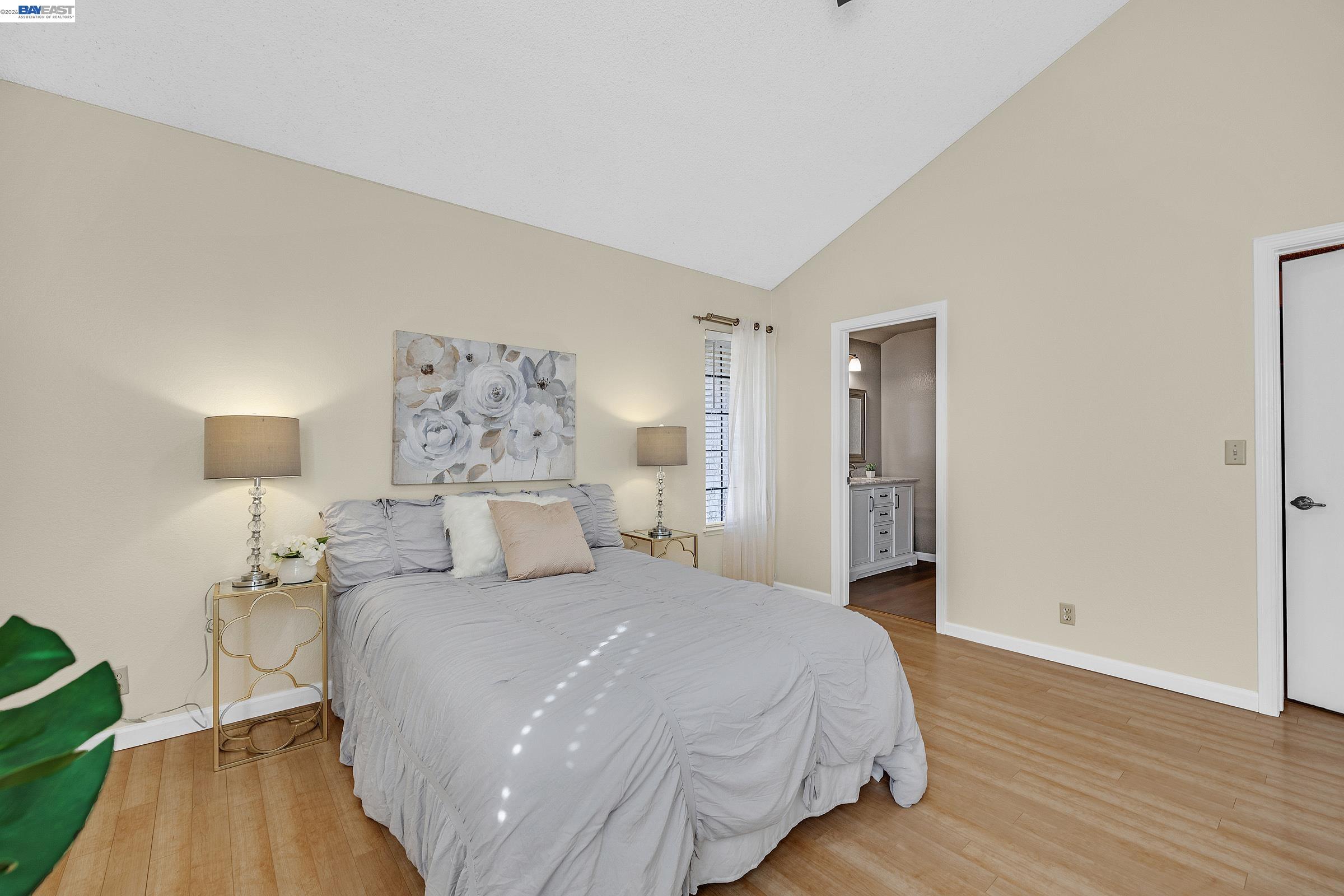 Photo #18: 41127537 Listing: Photo #18