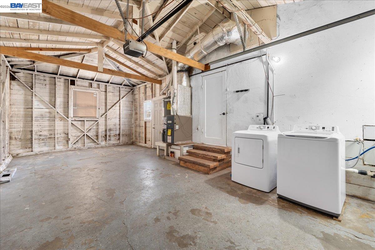 Detail Gallery Image 20 of 31 For 2315 West Ave, Santa Rosa,  CA 95407 - 3 Beds | 1 Baths