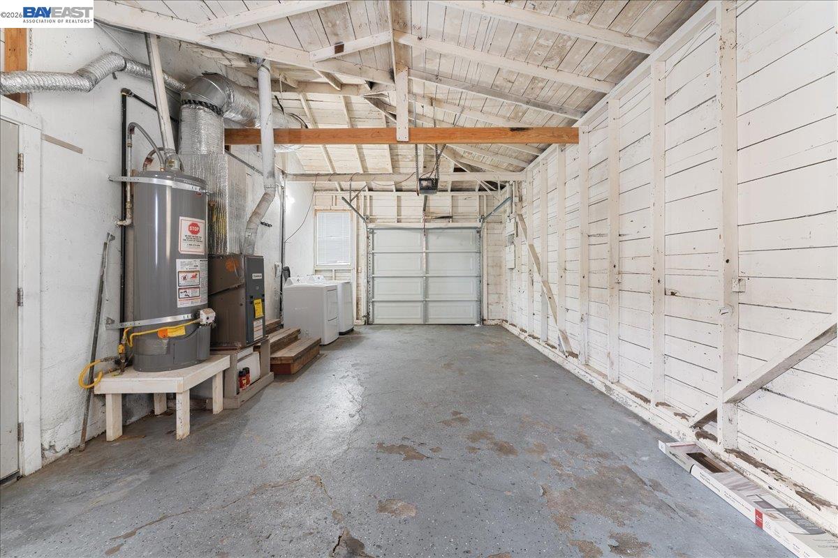 Detail Gallery Image 21 of 31 For 2315 West Ave, Santa Rosa,  CA 95407 - 3 Beds | 1 Baths