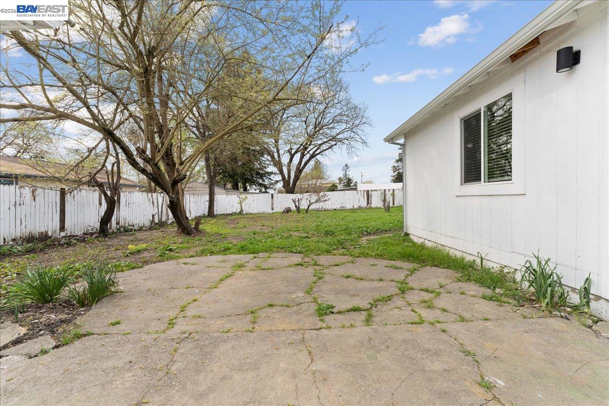 Detail Gallery Image 26 of 31 For 2315 West Ave, Santa Rosa,  CA 95407 - 3 Beds | 1 Baths